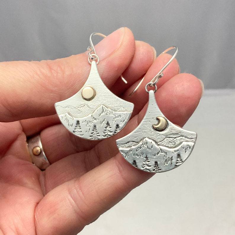 Elegante Boho Ohrringe mit Sonne und Mond aus Silber von Natura