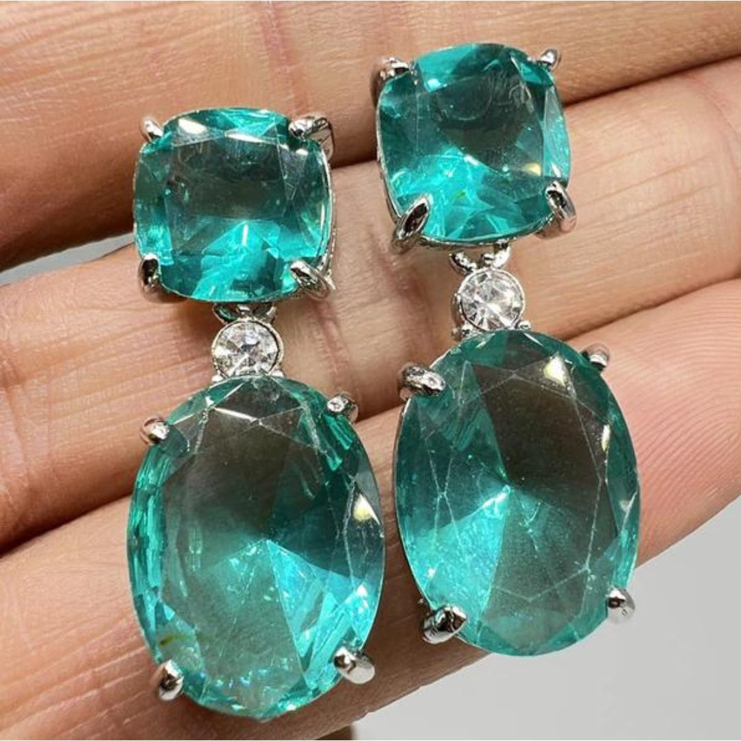 Attraktive Bohemian Ohrringe mit Türkis-Kristallen in Sterlingsilber gefasst