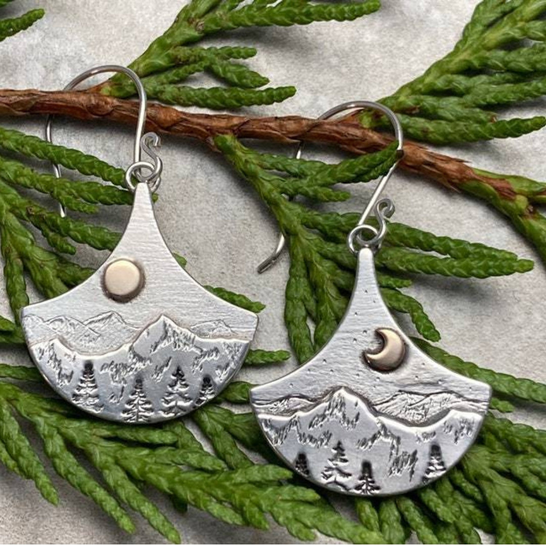 Elegante Boho Ohrringe mit Sonne und Mond aus Silber von Natura
