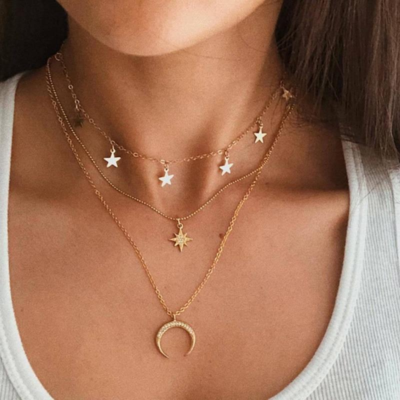 Elegante Silberne Mond-Halskette für Strahlende Akzente