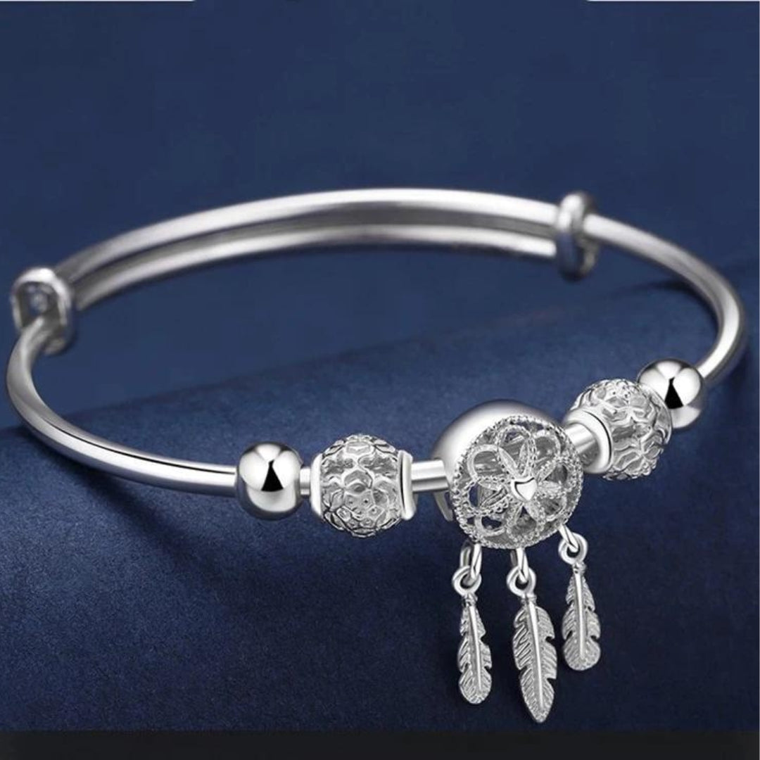 Elegantes verstellbares Armband mit dreifach Blattanhängern aus hochwertigem 925er Sterlingsilber