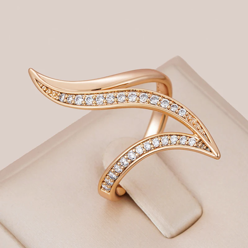 Eleganter Goldring mit funkelnden Brillanten