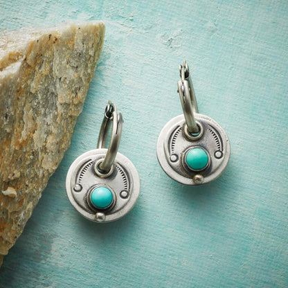 Fascinating Boho Earrings with Radiant Turquoise Stones in Elegant Silver