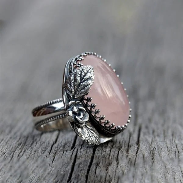 Charmanter Retro-Rosa-Kristallring