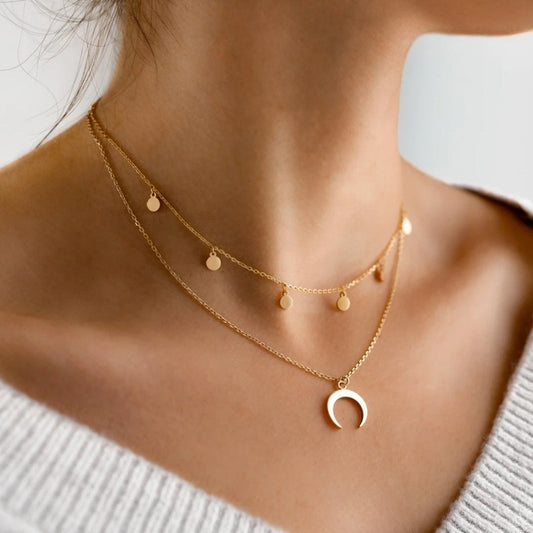 Elegante Silberne Mond-Halskette für Strahlende Akzente