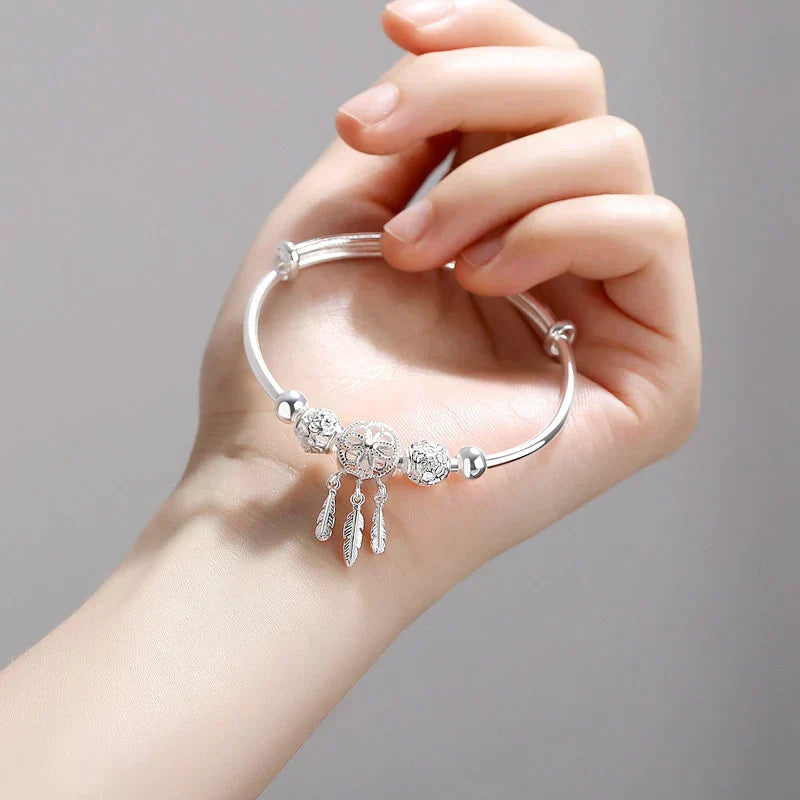Elegantes verstellbares Armband mit dreifach Blattanhängern aus hochwertigem 925er Sterlingsilber