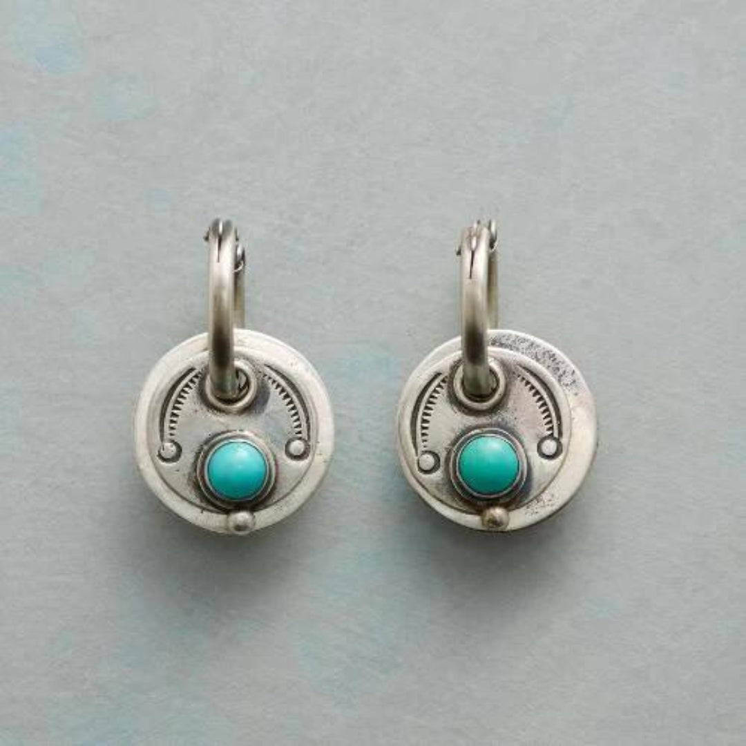 Fascinating Boho Earrings with Radiant Turquoise Stones in Elegant Silver