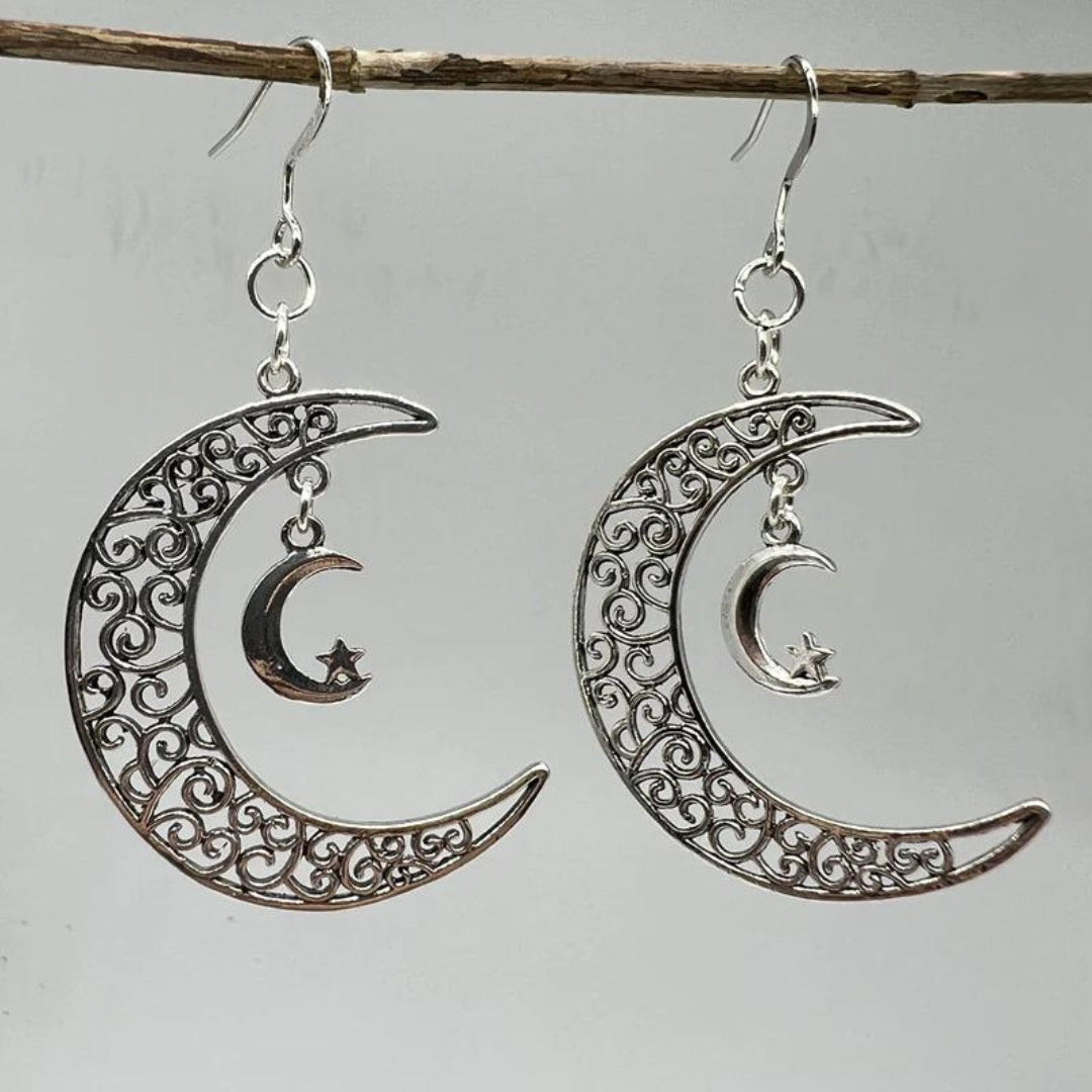 Elegante silberne Mond-Ohrringe