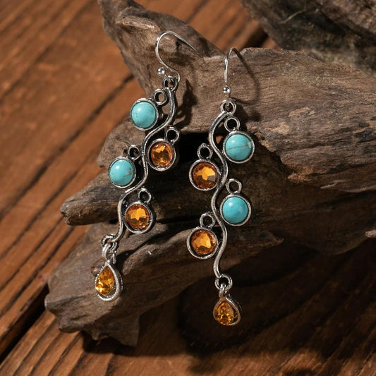Elegante Boho-Ohrringe aus Silber mit funkelndem Zirkonia und zauberhaftem Opal