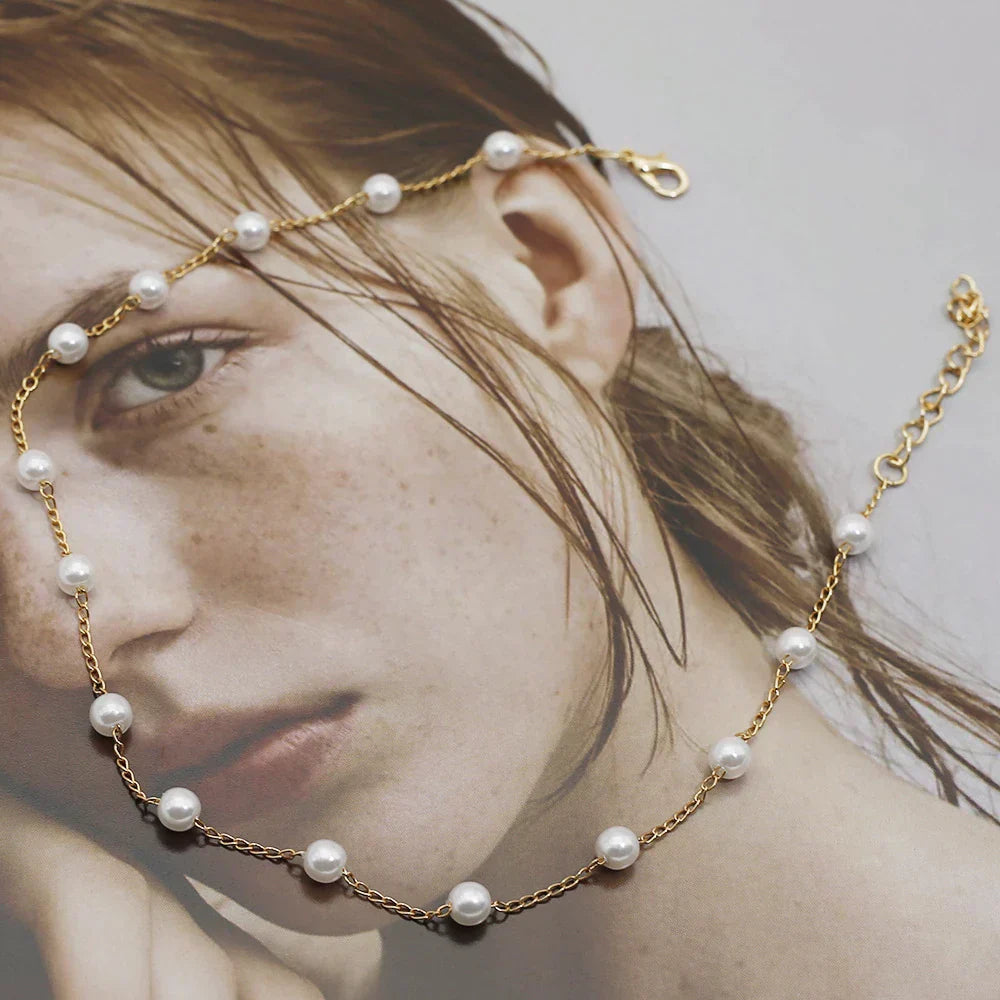 Glamouröse goldene Perlenkette