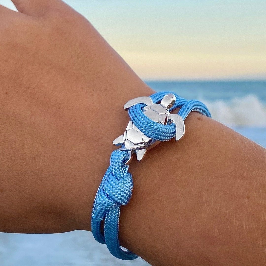 Einzigartiges handgefertigtes Armband mit Meeresschildkröten-Motiv