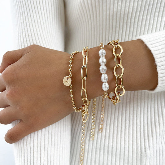 Elegante Goldperlen-Armbänder für jeden Anlass