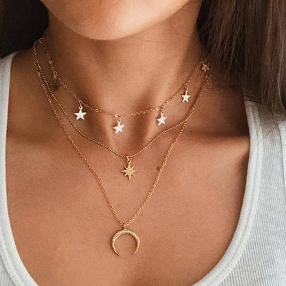 Elegante Silberne Mond-Halskette für Strahlende Akzente