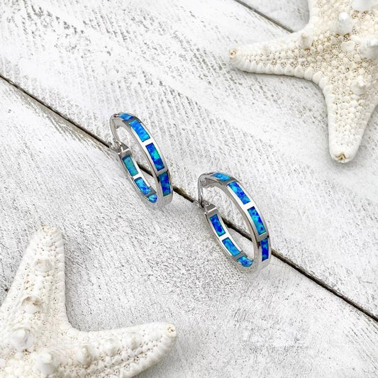 Elegante Silberringe mit bezauberndem Opal – inspiriert von den Strömungen des Ozeans