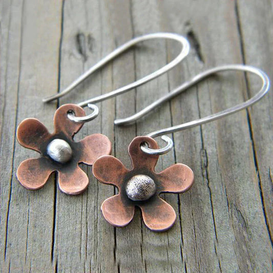 Elegante Boho-Ohrringe mit zauberhafter brauner Blume aus hochwertigem Sterlingsilber