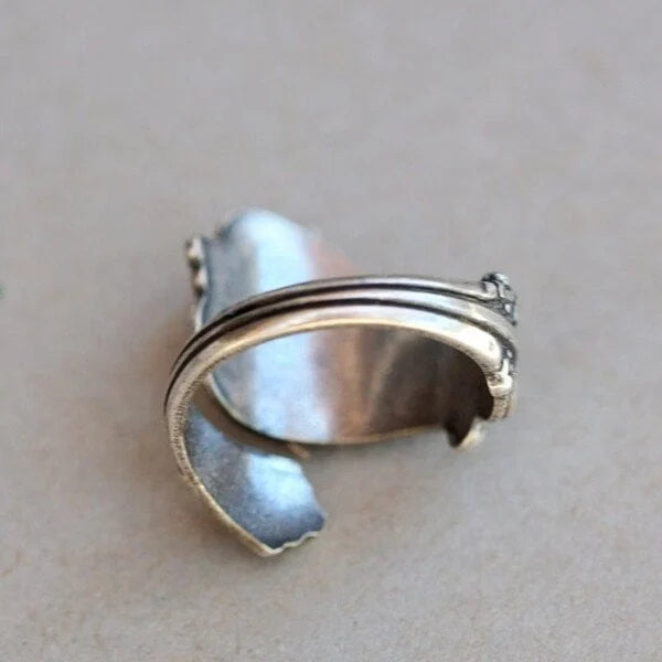 Anpassbarer Eulenlöffelring – Der perfekte Schmuck für Tierliebhaber!