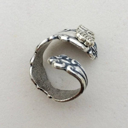Anpassbarer Eulenlöffelring – Der perfekte Schmuck für Tierliebhaber!