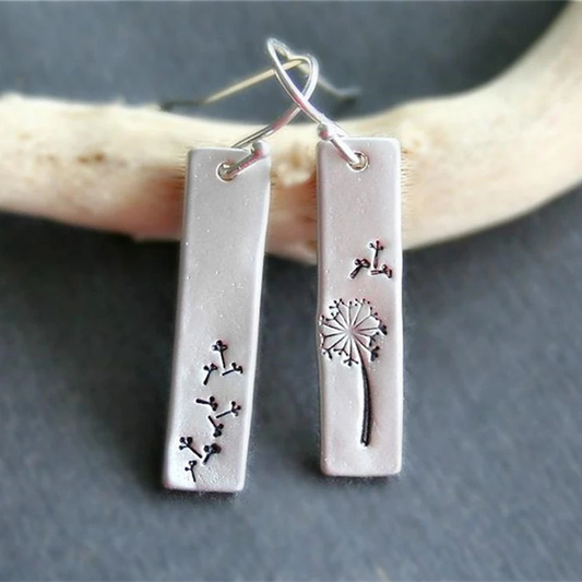 Elegante rechteckige Ohrringe mit Löwenzahn-Motiv aus feinstem Silber