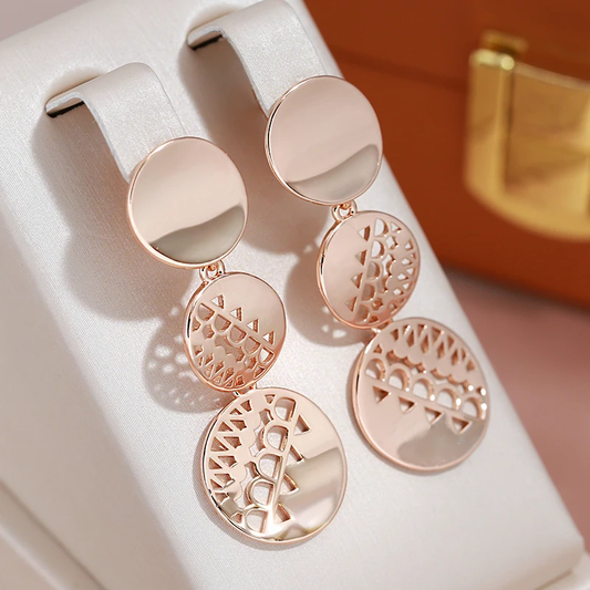 Glamouröse Runde Goldohrringe für einen Hauch von Eleganz