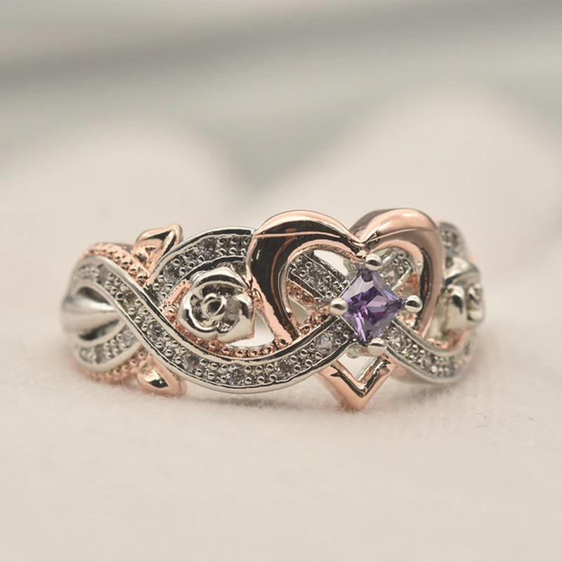 Klassischer roségoldener Herzring - glänzende Eleganz für jedes Outfit!
