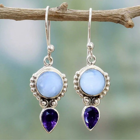 Vintage blaue Mondstein-Ohrstecker – Ein Hauch von Eleganz