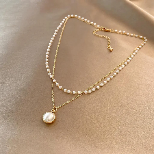 Schicke Perlenkette aus edlem Gold