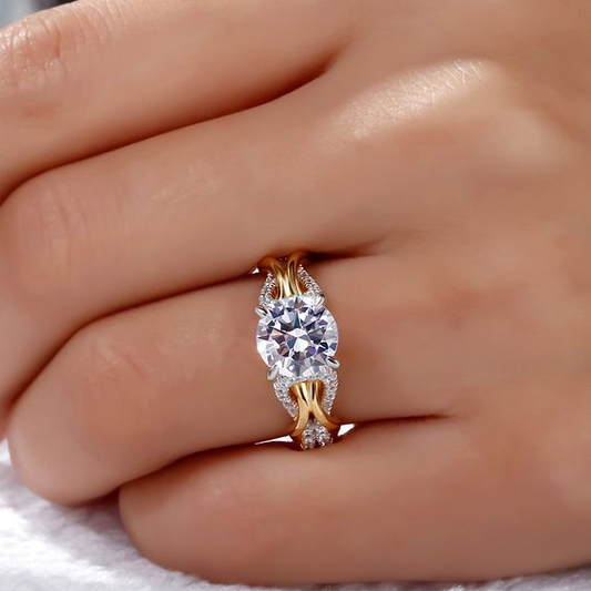 Eleganter Vintage-Ring mit funkelnden Gold- und Silberkristallen