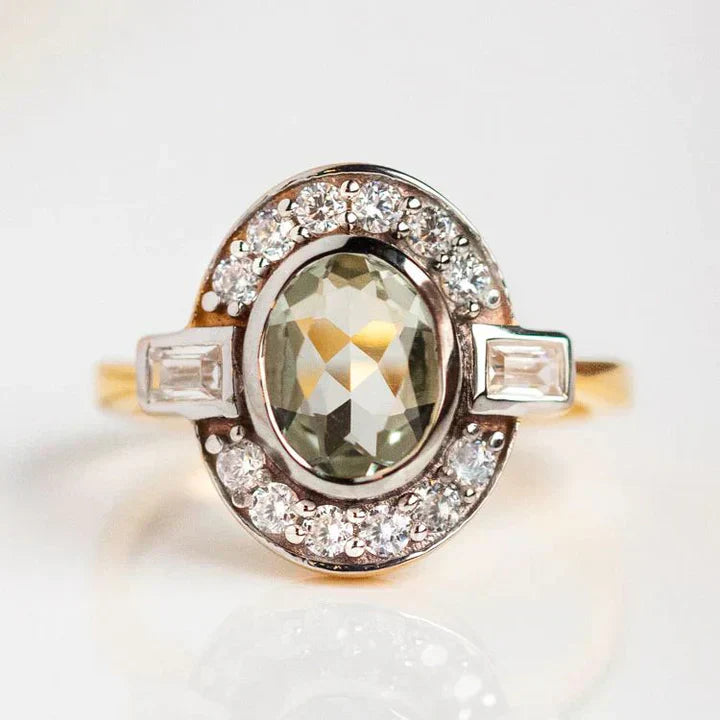 Charmanter Vintage Kristall Grüner Ring