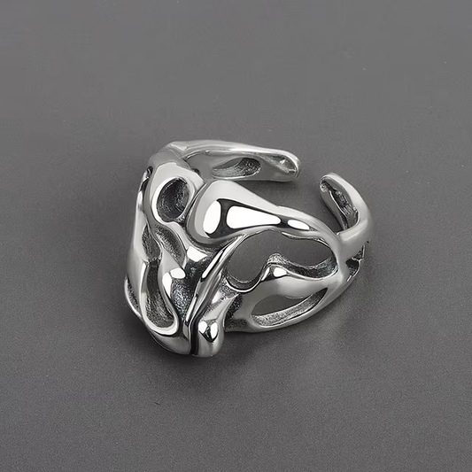 Einzigartiger unregelmäßiger Ring aus edlem vergoldetem Silber